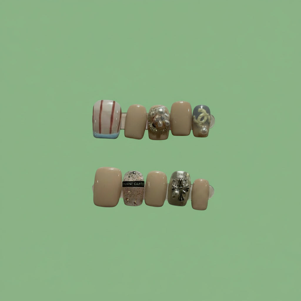 Press on nails